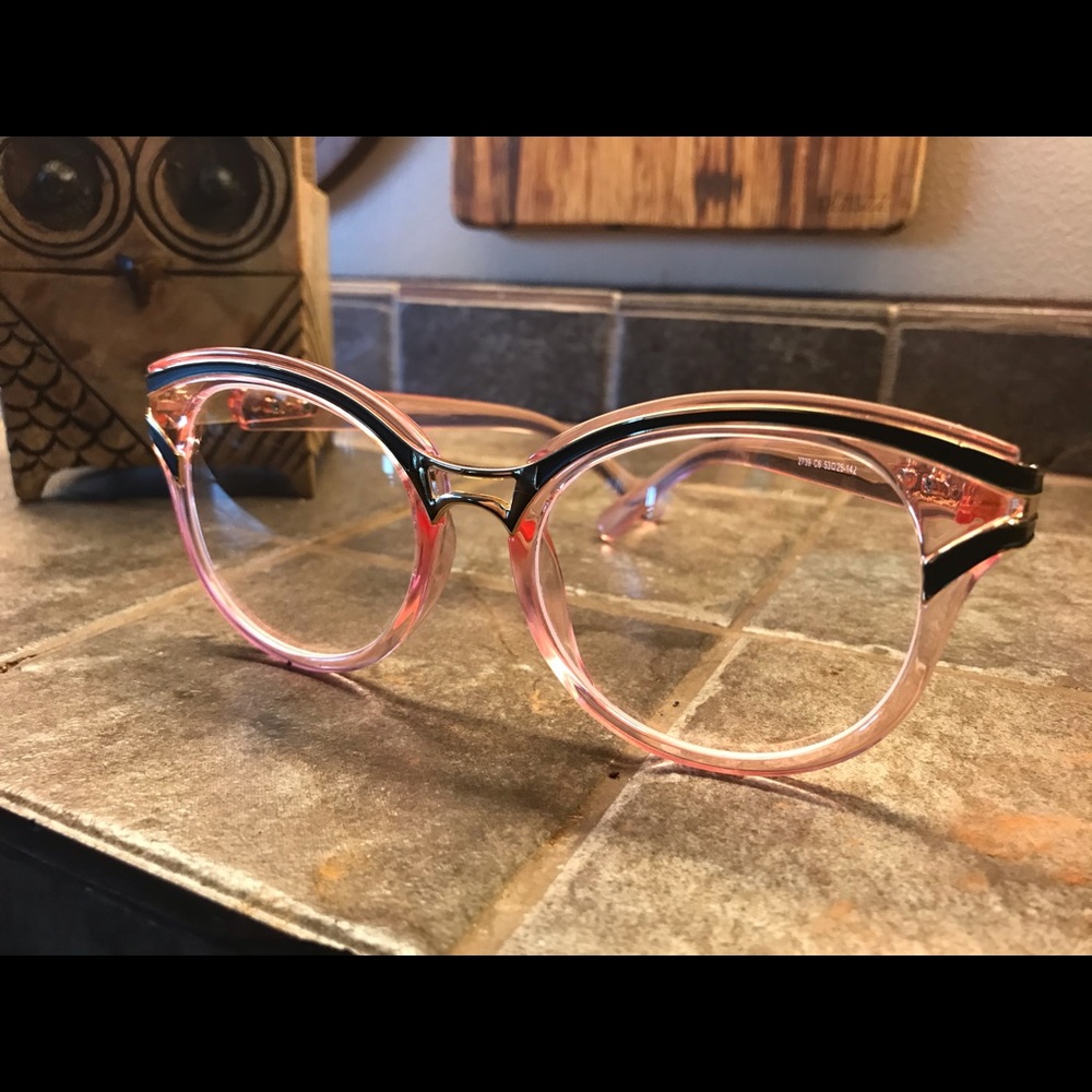 Large glasses frames - Picture 5 of 6